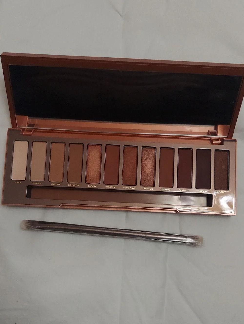 Urban Decay Naked Heat Eyeshadow Palette - Warm Browns & Copper Reds